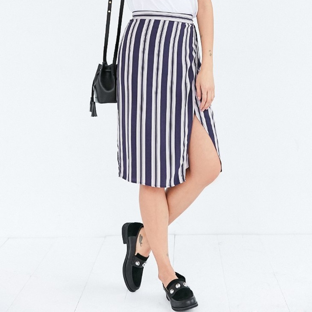 Urban Outfitters Wrap Pencil Skirt XS